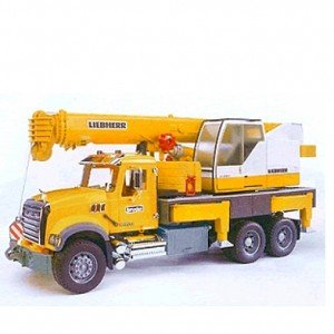 Bruder Mack Granite Liebherr Crane Truck