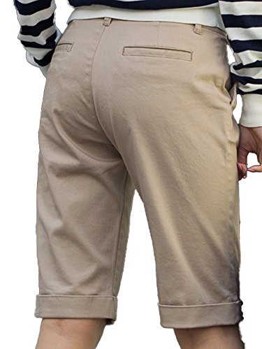 ストレッチ素材のハーフパンツ