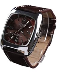 Oulm Unisex Quartz Watch Square Watchcase and Metal Watchsurface Color Coffee