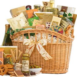 Pick of the Season Grand Gourmet Food Gift Basket with Smoked Salmon