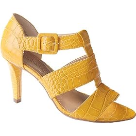 Circa Joan and David Women's Oncue