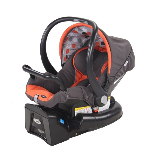 Combi Shuttle Infant Car Seat in Mandarin