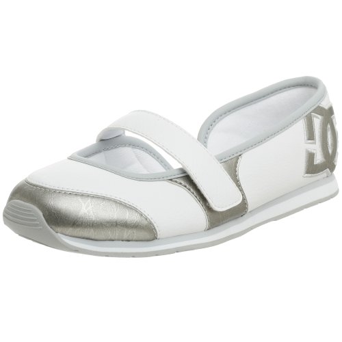 DC Women's Robertson Sneaker