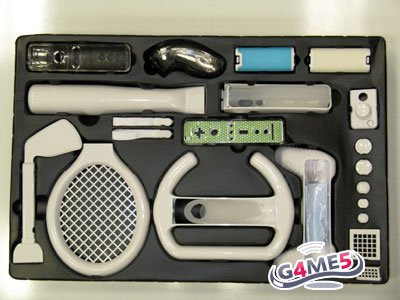 Childrens Toyshop  Video Games : Nintendo Wii 26 in 1 Supreme Pack Remote Add Ons