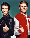 RON HOWARD AS RICHARD  RICHIE  CUNNINGHAM, HENRY WINKLER AS ARTHUR  FONZIE  FONZARELLI FROM HAPPY DAYS - Licensed Photo - Professional Photographic Print - Picture SIZE 10x8 (25x20cm)