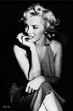 Review   / Sitting Suggestively Marilyn Monroe Celeb 91.5x61cm Poster