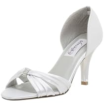 Dyeables Women's Daisy Dyeable Pump,White,5.5 M