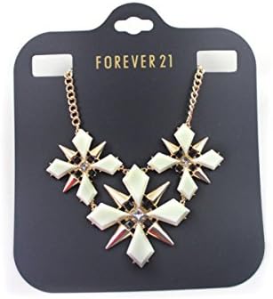 Europe and the United States gucci jewelry eggerated white Bouvardia short necklace pendant