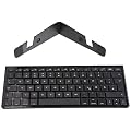 AmazonBasics Bluetooth-Tastatur mit Mini-Reisest�nder f�r Apple iPad / iPhone QWERTZ / Deutsches Tastaturlayout (schwarz)