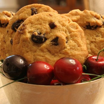 Cherry with White Chips Cookies - 2 lb. Tin by David