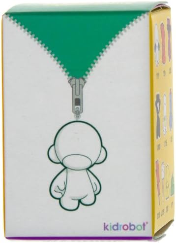 Rooz: White ~0.7" Munny World Mini-Figure Zipper Pull