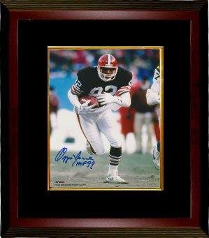 Signed Ozzie Newsome Photo - 8x10 HOF99 Custom Framed - Autographed NFL Photos