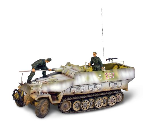 Unimax Forces of Valor 1:32 Scale German Sd. Kfz. 251/9 Kanonenwagen - Hungary