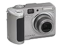 Nikon Coolpix P50 Digitalkamera (8 Megapixel, 3,6-fach opt. Zoom, 2,4" Display, 28mm Weitwinkel) in silber