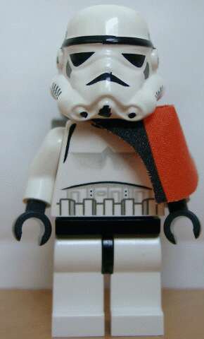 LEGO STAR WARS MINIFIGUR - STORMTROOPER MIT SELTENEM PAULDRON (UMHANG) IN ORANGE / SCHWARZ - EPISODE 4/5/6