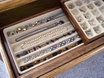 Axis 2722 Stack em 6-Compartment Necklace and Bracelets Organizer Axis 2722 Stack em 6-Compartment Necklace and Bracelets Organizer