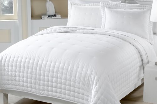 Blue Ridge Home Shangri-La Down Alternative Full/Queen Comforter Set, White
