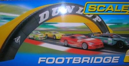 Childrens Toyshop  Toys : NEW SCALEXTRIC C8332 DUNLOP FOOTBRIDGE