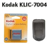 Pocket Video Camera Kodak KLIC 7004 Li Ion Rechargeable Battery for Kodak Digital Cameras & Kodak Zi8 Pocket Video Camera + Charger