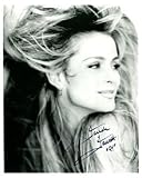 Farrah Fawcett Autographed / Signed Black & White 8x10 Photo