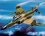 1/144 F-4 E/J Phantom RVL04002