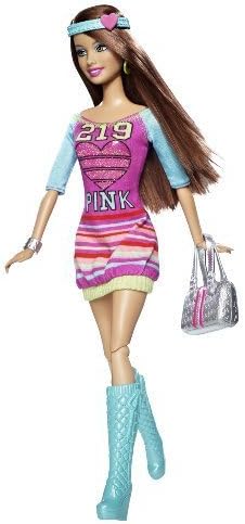 Barbie Fashionistas Swappin? Styles Sporty Doll - 2011 by Mattel