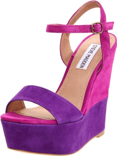 Steve Madden Women’s Wimzikul Wedge Sandal