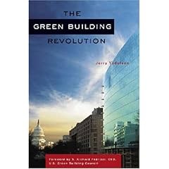 【クリックで詳細表示】The Green Building Revolution [ペーパーバック]