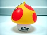 41m72Y0QakL. SL160  Mario Bro: Super Mushroom Keychain/Toy + Pin