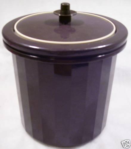 Tupperware Insulated Ice Bucket w/ Push Button Seal