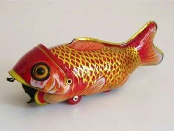 Blechspielzeug zum Aufziehen tin toys wind up-Spielzeug großer Fisch frisst kleinen Fisch rot gold schwarz(Einfuhr aus Hong Kong ) by Retro Toys