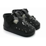 Chaussures � motif papillon noir pour...