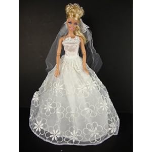 An Amazing Wedding Gown in White Lace in a Daisy Pattern with Veil and Gloves Made to Fit the Barbie Doll An Amazing Wedding Gown in White Lace in a Daisy Pattern with Veil and Gloves Made to Fit the Barbie Doll