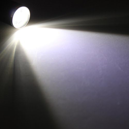 Meco CREE XPE-Q5 600 Lumen 7W Zoomable LED Flashlight 1xAA/14500 Color Black