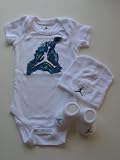 Nike Michael Jordan Infant New Born Baby Lap Shoulder Bodysuit, Booties and Cap; 0-6 Months; 3 PCS Set New