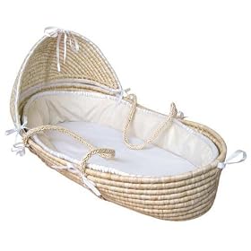 Hooded Moses Basket with Ecru Waffle Bedding