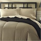 Calypso White Duck Down Comforter Size: King, Color: Blue / Sky