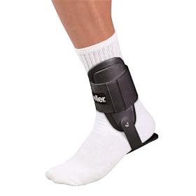 Click here to buy Mueller Lite Ankle Brace - Black, Black, One Size.