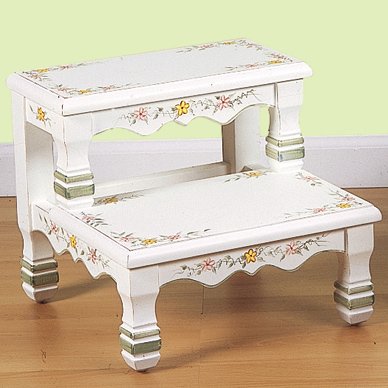 Baby: Garden Gate Step Stool