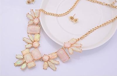 November's Chopin (TM) Flower Simple Style Statement Pendant Elegant Sexy Choker Necklace