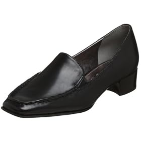 ECCO Women's Essen Loafer