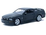 Review Maisto  / 1:24th Special Edition - 2005 Ford Mustang GT Coupe