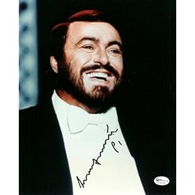  Luciano Pavarotti Autographed 8x10 Photo