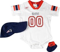 New England Patriots Creeper Jersey w/Hat and Socks Set - 18 months