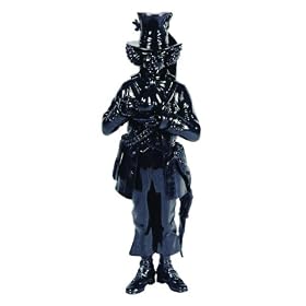 Disney's Tim Burton's Alice in Wonderland Ultra Detail Figure Black Mad Hatter Chess Piece (Comic-Con Exclusive, Limited to 1,500 pieces)