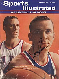 Jerry Lucas Autographed / Signed Sports Illustrated Oct. 28, 1963 Cincinnati Royals / New York Knicks Basketball Magazine