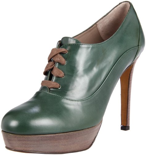 Moschino Cheap and Chic Womens Cif Platform Oxford