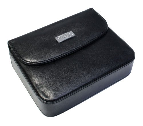 Duragadget leather carry case suitable for use with TOMTOM ONE v2 v3 V4 v5 IQ ROUTES ,Europe 22, Regional Traffic Protective Tough carry case for Tomtom ONE version 2, 3, 4, 5, White Pearl Special Edition, ONE IQ Routes edition Europe, ONE IQ Routes edition Regional, ONE Classic Regional, ONE Europe Traffic, ONE Europe, ONE Regional, ONE Regional 3rd Edition, ONE Regional Traffic, ONE New Edition Europe, ONE New Edition Regional (with windscreen mount removed). Deluxe leather carry case Hard case, high quality Tough durable leather by DURAGADGET&reg; with unique 2 year warranty