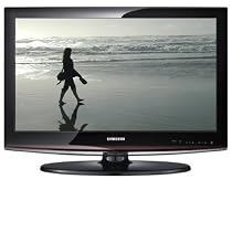 Samsung LE26C450 26-inch Widescreen HD Ready 50Hz LCD TV with Freeview
