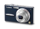 Panasonic DMC-FX30 EG-A Digitalkamera (7 Megapixel, 3,6-fach opt. Zoom, 2,5`` Display, Bildstabilisator) in blau inkl. Tasche - 